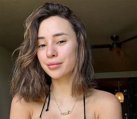 Watch Veronica Perasso .